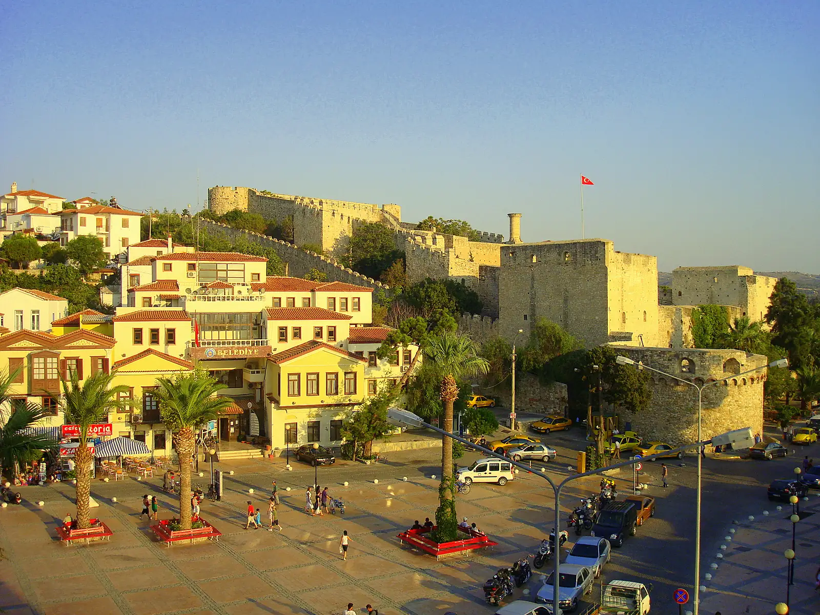 Cesme (nearby)